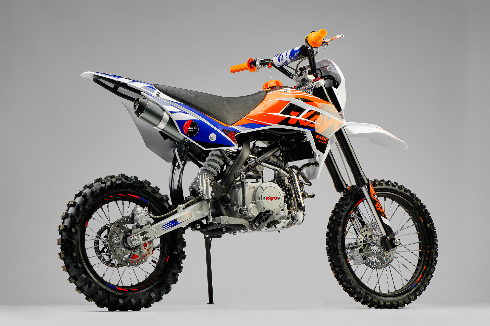 Питбайк KAYO BASIC YX140EM 17/14 KRZ 26 (механ. сцепл., эл. стартер)