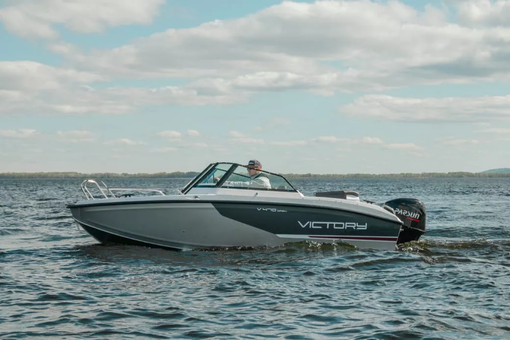 Комбинированная лодка Victory 470 Open