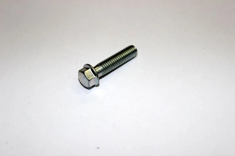 болт M6×25