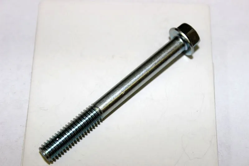 БОЛТ М6x55